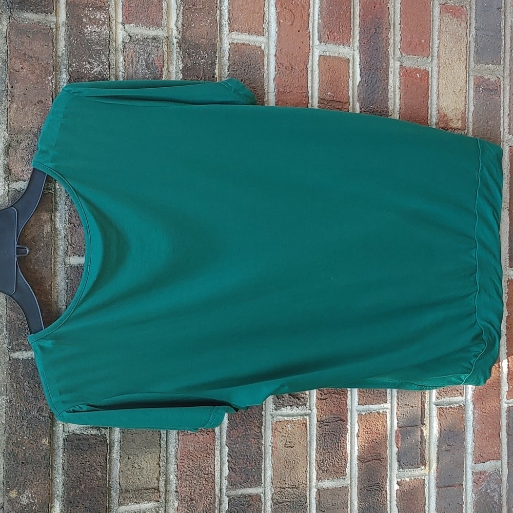 DJT (Amazon) Pleated Scoop Neck  Top Size 2XL - Picture 2 of 5